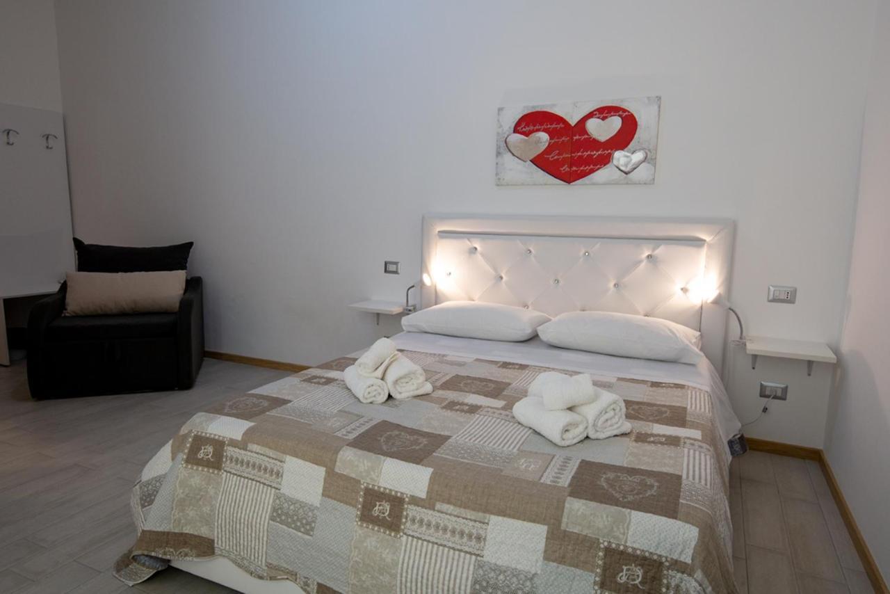 B&B Archimede Floridia Exterior photo